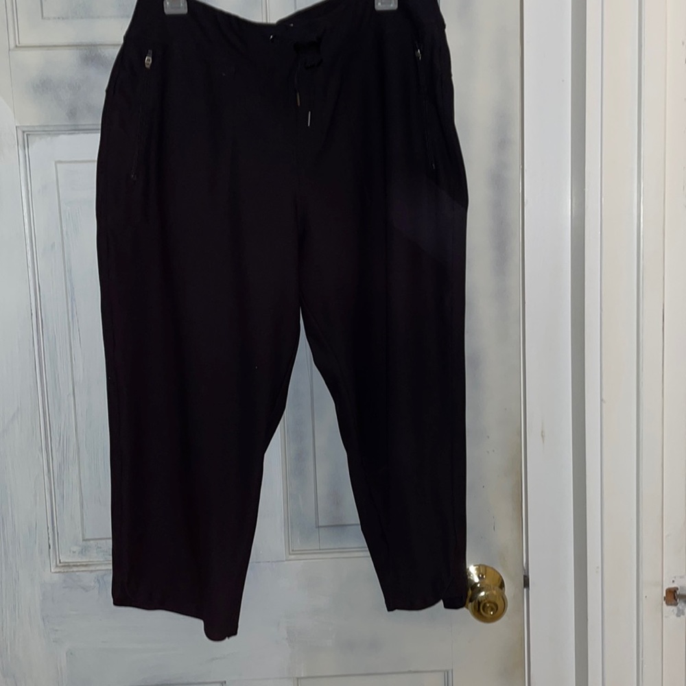 Tel Gear drawstring capris size L